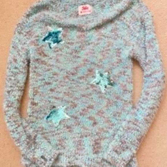 Warm Cozy Sweater - Picture 2 of 5